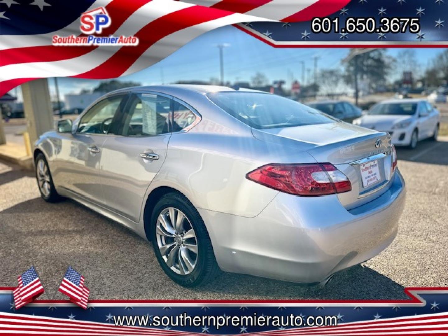 2012 SILVER INFINITI M37 BASE (JN1BY1AP3CM) , located at 922 W. Beacon St., Philadelphia, MS, 39350, (601) 650-3675, 32.770447, -89.127151 - Photo#3